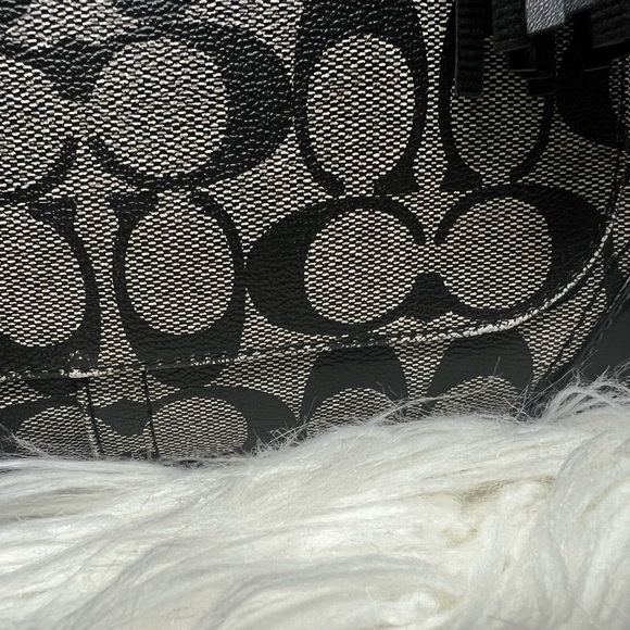 Coach Peyton Shopper Carryall (F18923) Bk/Gr - Picture 3 of 16